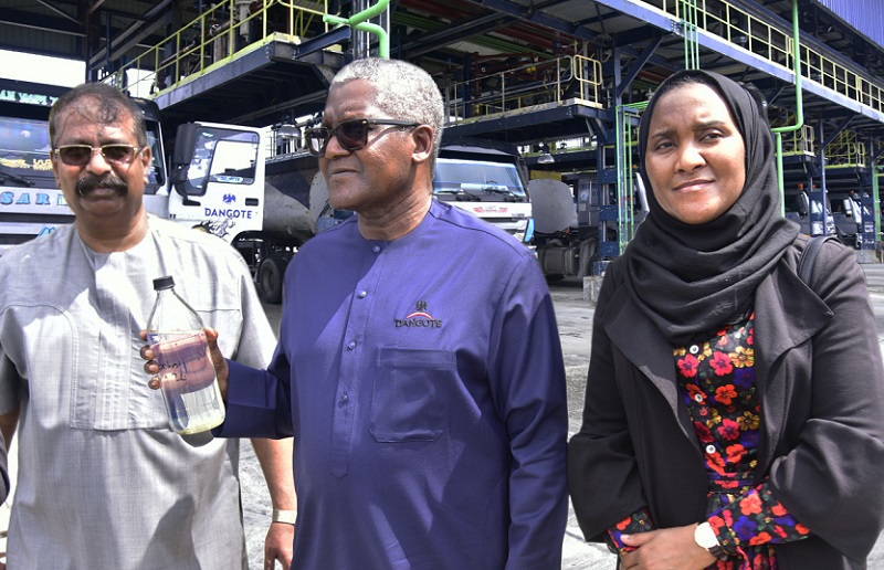 Dangote with executives